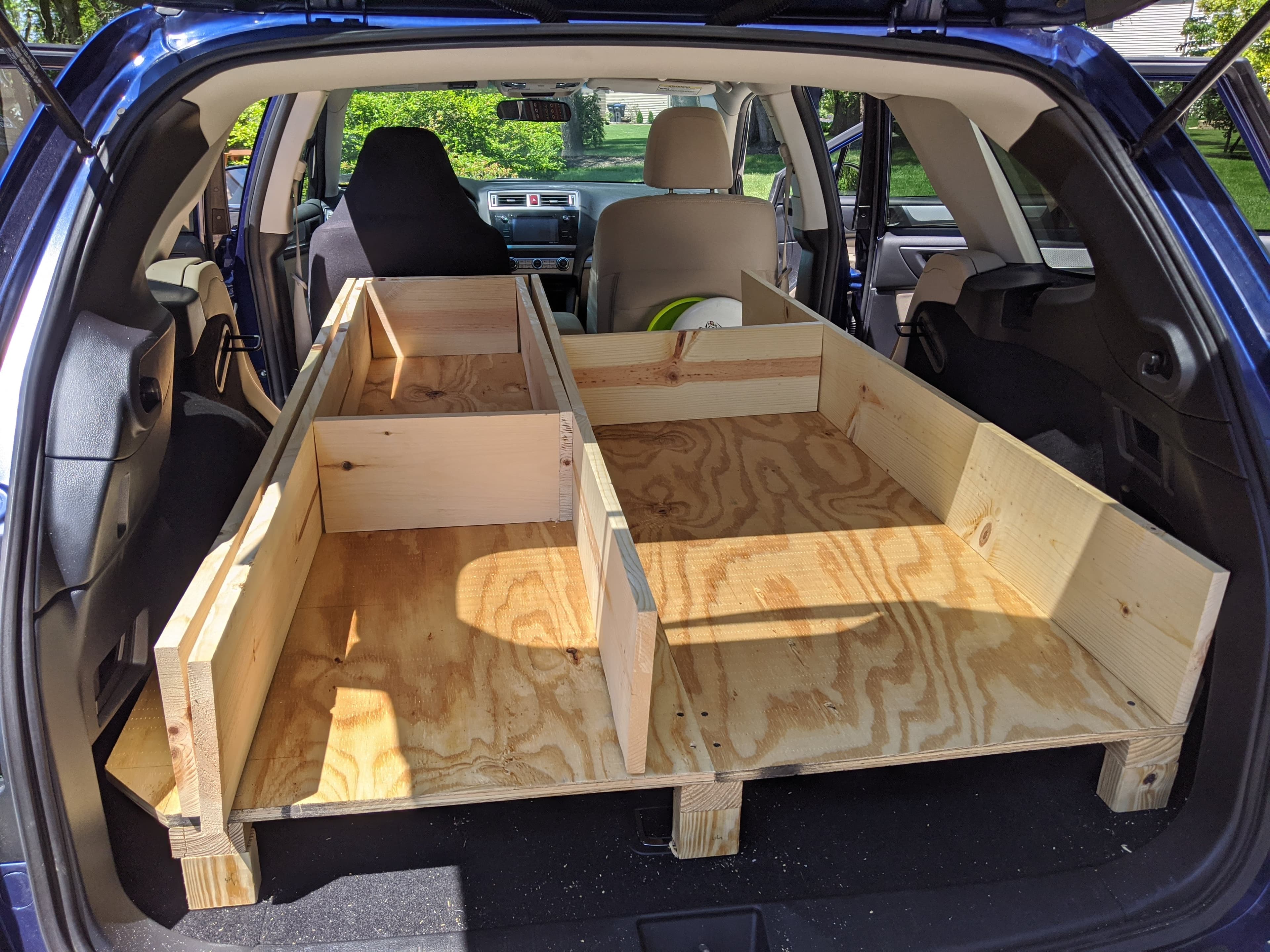 Internal skeleton frame of the camper platform