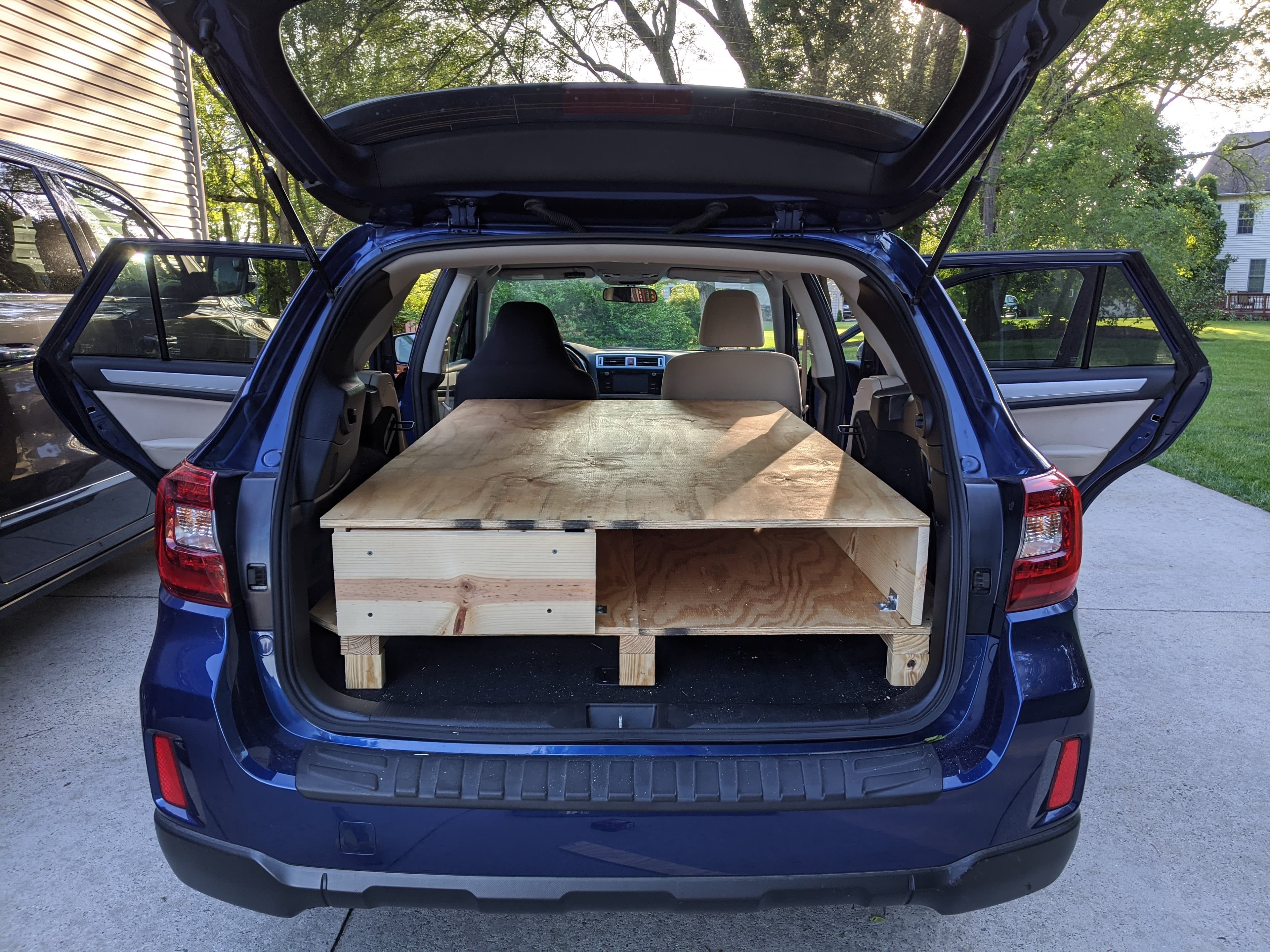 Top panels installed on the camper platform
